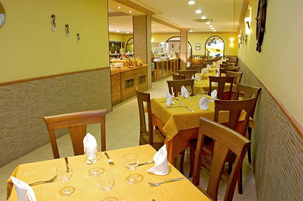Ona Las Rampas Fuengirola 3*,  Spagna